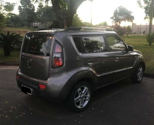 KIA-SOUL-2010