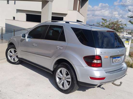 MERCEDES-BENZ-ML 320-3.0 4X4 CDI V6 24V DIESEL 4P AUTOMÁTICO MERCEDES-BENZ-ML 320-2009