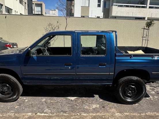 NISSAN-D 21-2.7 PICK-UP 4X4 CD DIESEL 4P MANUAL NISSAN-D 21-1993