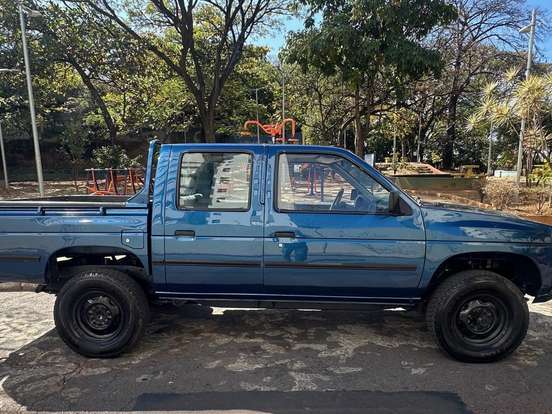 NISSAN-D 21-2.7 PICK-UP 4X4 CD DIESEL 4P MANUAL NISSAN-D 21-1993