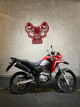 HONDA XRE 300 ABS HONDA XRE 300 ABS