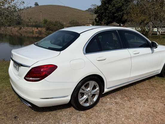 MERCEDES-BENZ-C 180-1.6 CGI AVANTGARDE 16V TURBO GASOLINA 4P AUTOMÁTICO MERCEDES-BENZ-C 180-2015