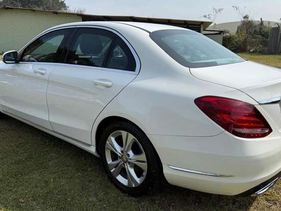 MERCEDES-BENZ-C 180-1.6 CGI AVANTGARDE 16V TURBO GASOLINA 4P AUTOMÁTICO MERCEDES-BENZ-C 180-2015