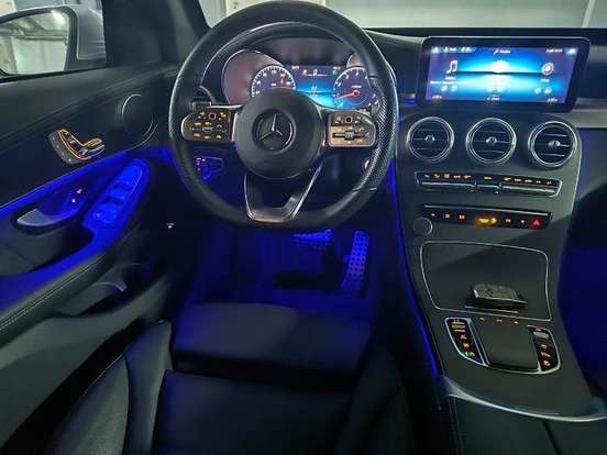 MERCEDES-BENZ-GLC 300-2022
