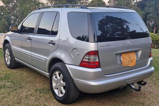 MERCEDES-BENZ-ML 430-4.3 4X4 V8 GASOLINA 4P AUTOMÁTICO MERCEDES-BENZ-ML 430-2001