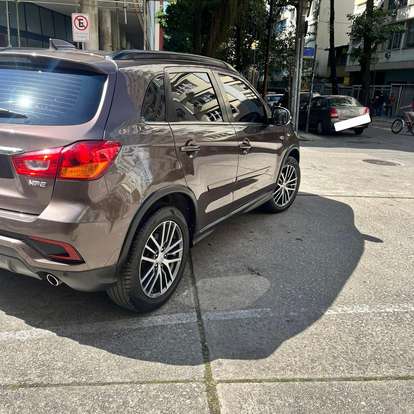 MITSUBISHI-ASX-2019
