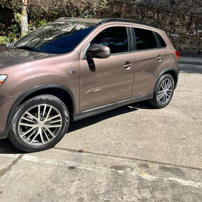MITSUBISHI-ASX-2019