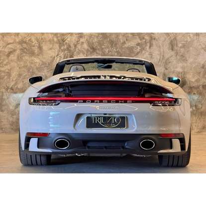 PORSCHE-911-2024