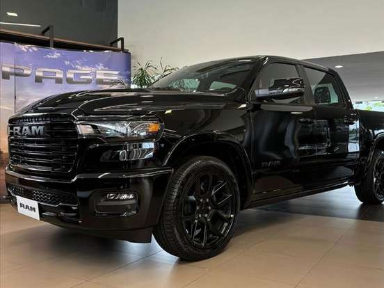 RAM-1500-3.0 HURRICANE 6 BITURBO GASOLINA LARAMIE NIGHT EDITION CD 4X4 AUTOMÁTICO RAM-1500-2024