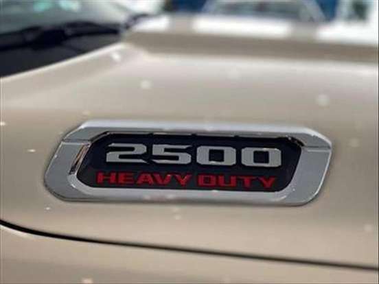 RAM-2500-6.7 I6 TURBO DIESEL LARAMIE CD 4X4 AUTOMÁTICO RAM-2500-2024
