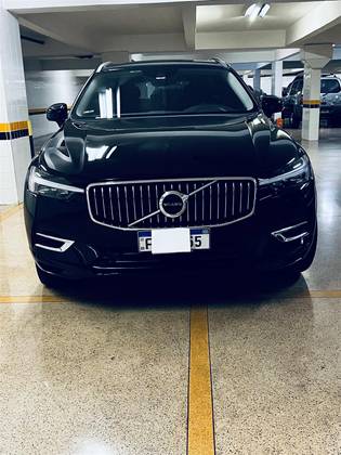 VOLVO XC60 2.0 T8 HYBRID MOMENTUM AWD GEARTRONIC