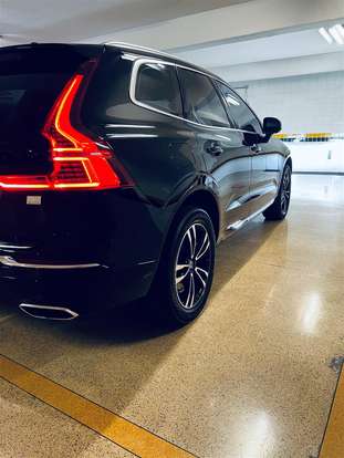 VOLVO-XC60-2021