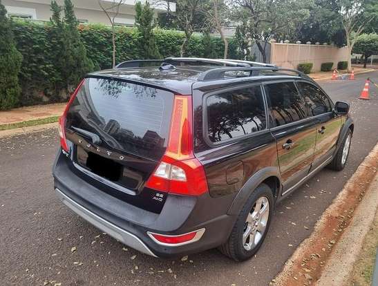 VOLVO-XC70-2008