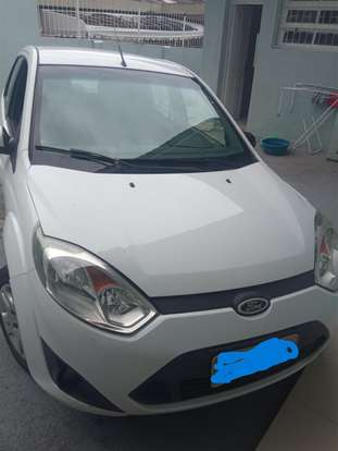 FORD-FIESTA-2013
