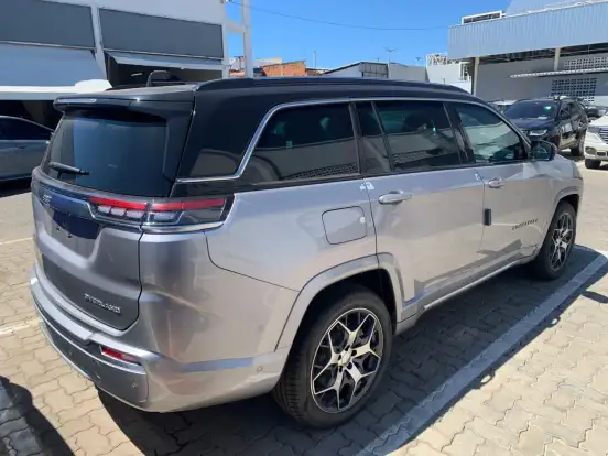 JEEP-COMMANDER-1.3 T270 TURBO FLEX OVERLAND AT6 JEEP-COMMANDER-2025