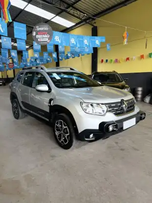 RENAULT-DUSTER-2021