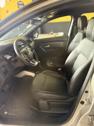 RENAULT-DUSTER-2021