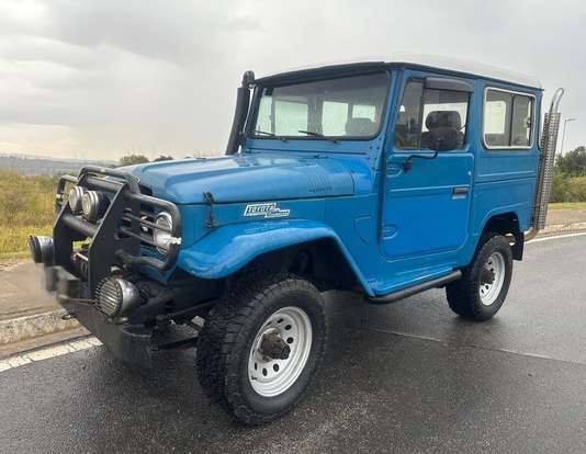 TOYOTA-BANDEIRANTE-1964