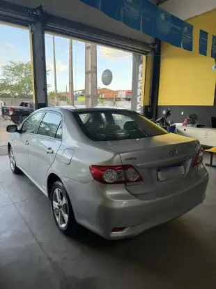 TOYOTA-COROLLA-2013