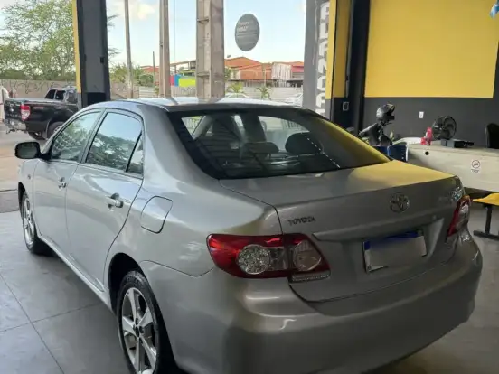 TOYOTA-COROLLA-2.0 XEI 16V FLEX 4P AUTOMÁTICO TOYOTA-COROLLA-2013