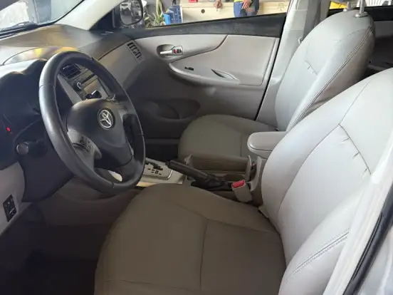 TOYOTA-COROLLA-2.0 XEI 16V FLEX 4P AUTOMÁTICO TOYOTA-COROLLA-2013