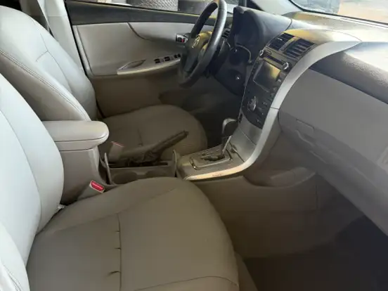 TOYOTA-COROLLA-2.0 XEI 16V FLEX 4P AUTOMÁTICO TOYOTA-COROLLA-2013