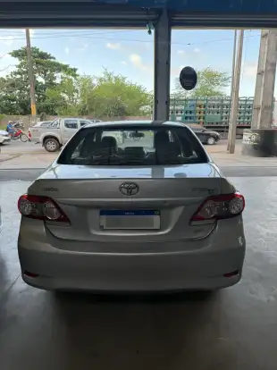 TOYOTA-COROLLA-2013