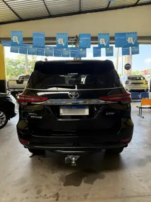 TOYOTA-HILUX SW4-2021