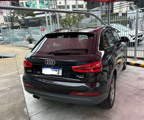 AUDI-Q3-2012