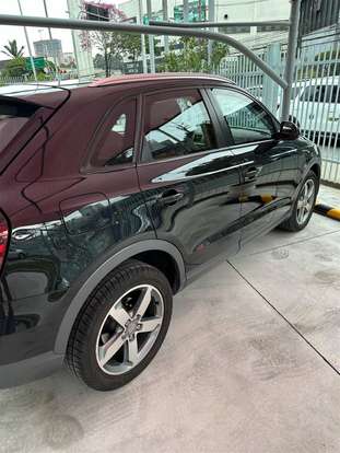 AUDI-Q3-2012