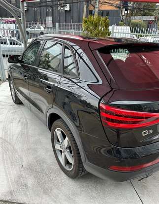 AUDI-Q3-2012