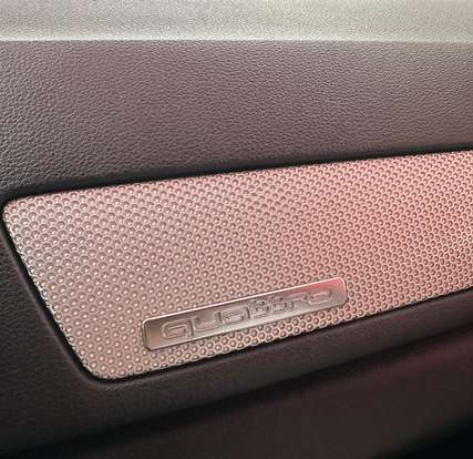 AUDI-Q3-2012