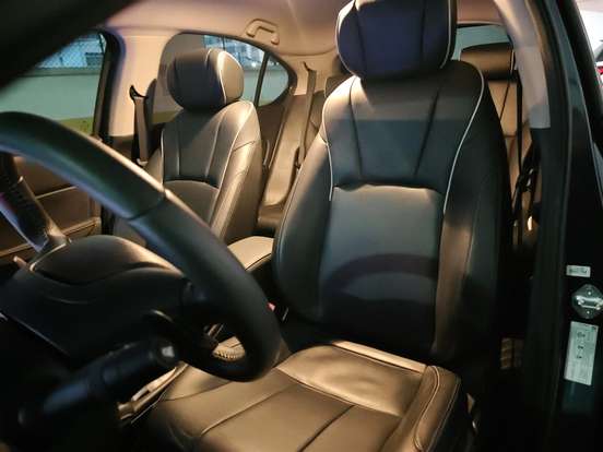 HONDA-CITY-1.5 i-VTEC FLEX HATCH TOURING CVT HONDA-CITY-2023