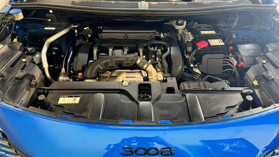 PEUGEOT-3008-2022