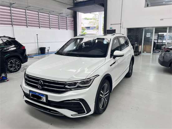 VOLKSWAGEN-TIGUAN-2024