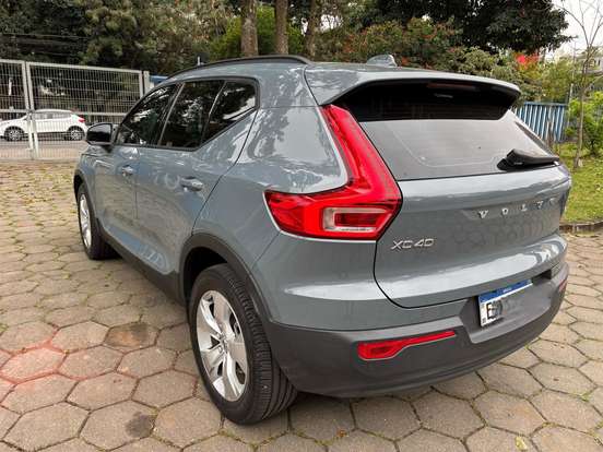 VOLVO-XC40-2.0 T4 GASOLINA GEARTRONIC VOLVO-XC40-2019