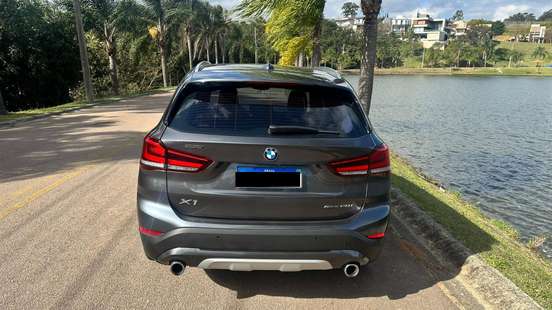 BMW-X1-2022