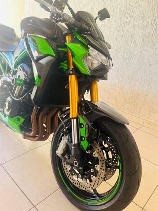 12時 GRS Moto Peças