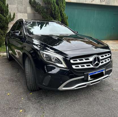 MERCEDES-BENZ-GLA 200-2019