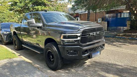 RAM-2500-6.7 I6 TURBO DIESEL LARAMIE NIGHT EDITION CD 4X4 AUTOMÁTICO RAM-2500-2023