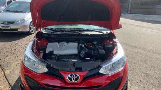 TOYOTA-YARIS-2019