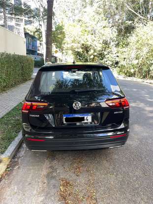 VOLKSWAGEN-TIGUAN-2018