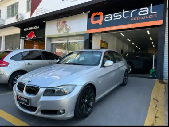 BMW-325i-2011