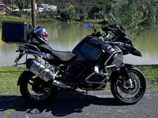BMW-R 1250 GS ADVENTURE TRIPLE BLACK BMW-R 1250 GS ADVENTURE TRIPLE BLACK-2021