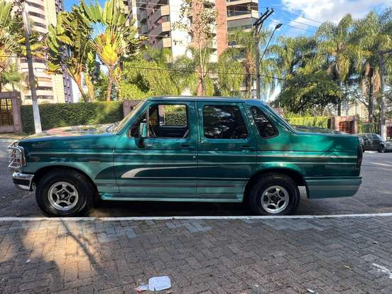 FORD-F-1000-1996