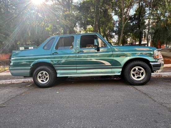 FORD-F-1000-1996