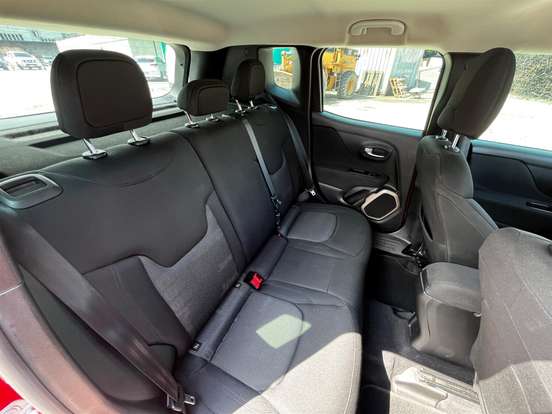 JEEP-RENEGADE-1.8 16V FLEX 4P AUTOMÁTICO JEEP-RENEGADE-2018