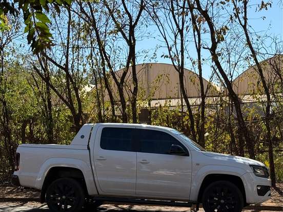 VOLKSWAGEN-AMAROK-3.0 V6 TDI DIESEL HIGHLINE EXTREME CD 4MOTION AUTOMÁTICO VOLKSWAGEN-AMAROK-2023