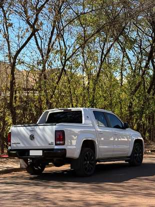 VOLKSWAGEN-AMAROK-2023