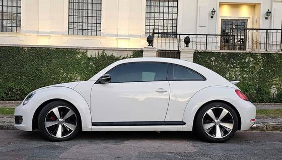 VOLKSWAGEN FUSCA 2.0 TSI 16V GASOLINA 2P AUTOMÁTICO